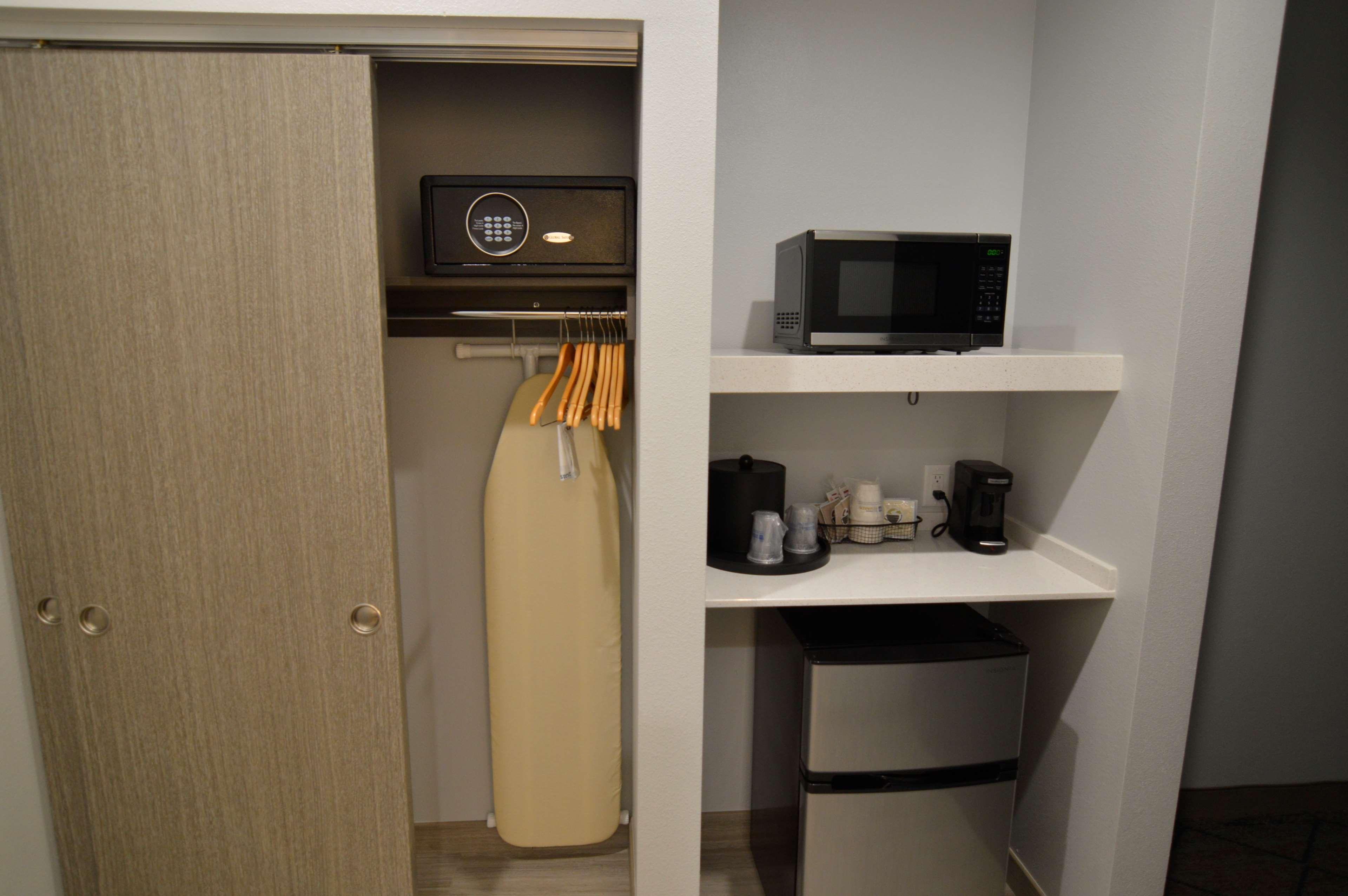 Best Western Plus Executive Residency Oklahoma City I-35 Exterior foto