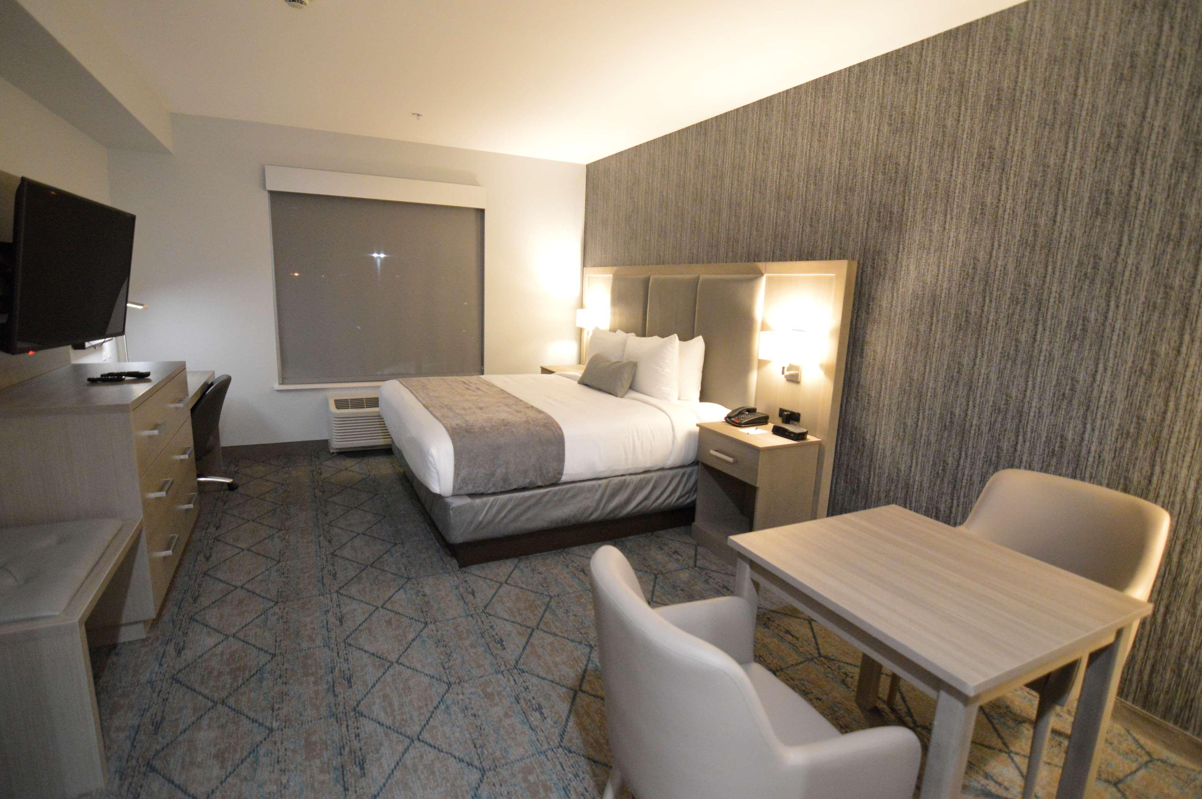 Best Western Plus Executive Residency Oklahoma City I-35 Exterior foto