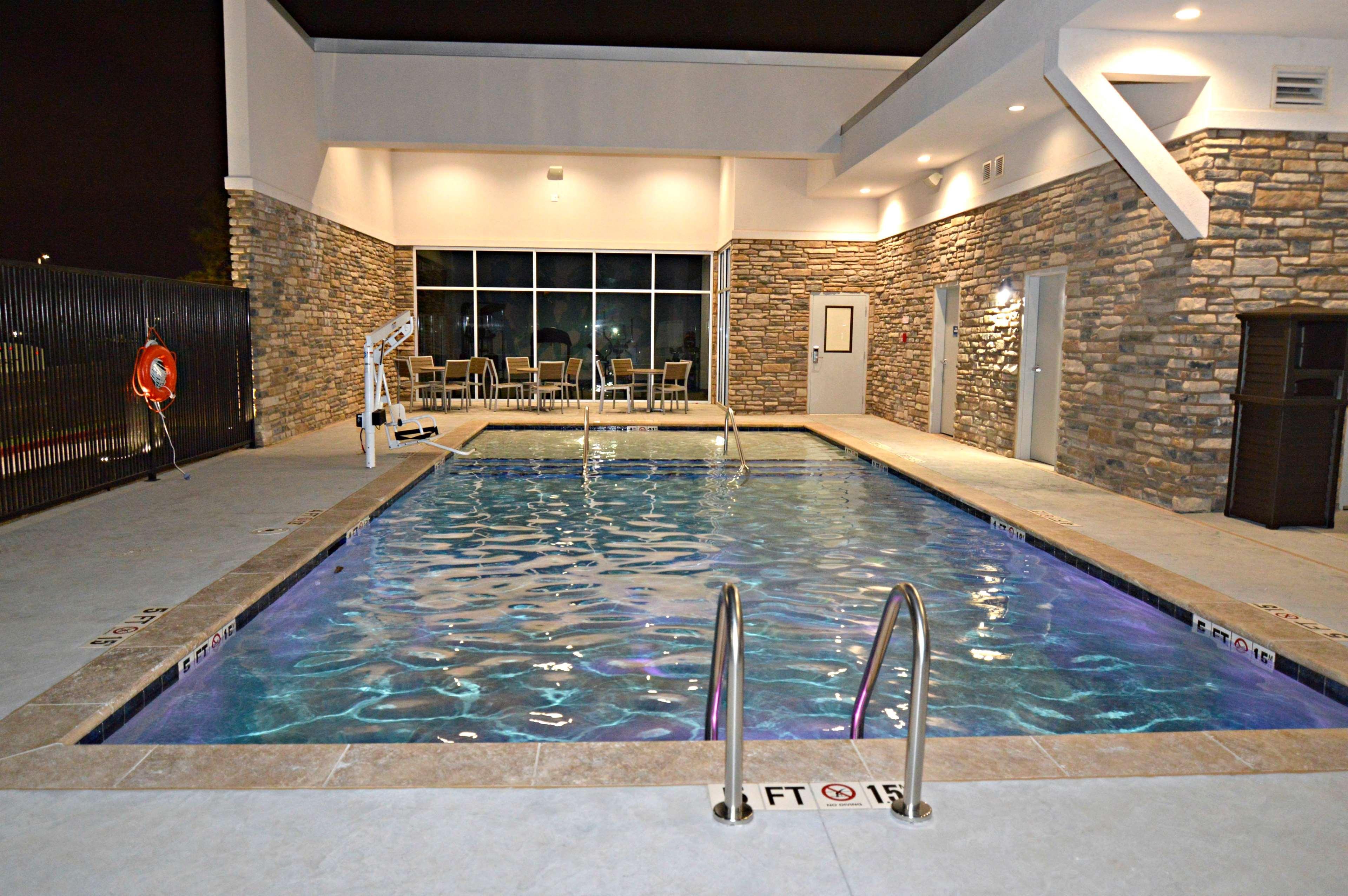 Best Western Plus Executive Residency Oklahoma City I-35 Exterior foto
